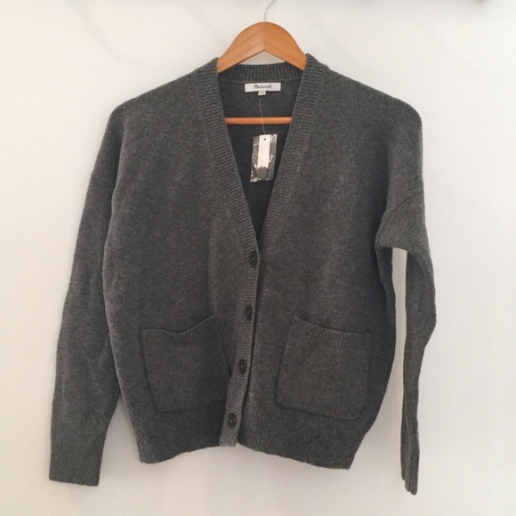 Madewell Short Kent Ex-Boyfriend Cardigan Sweater - Picture 2 of 4